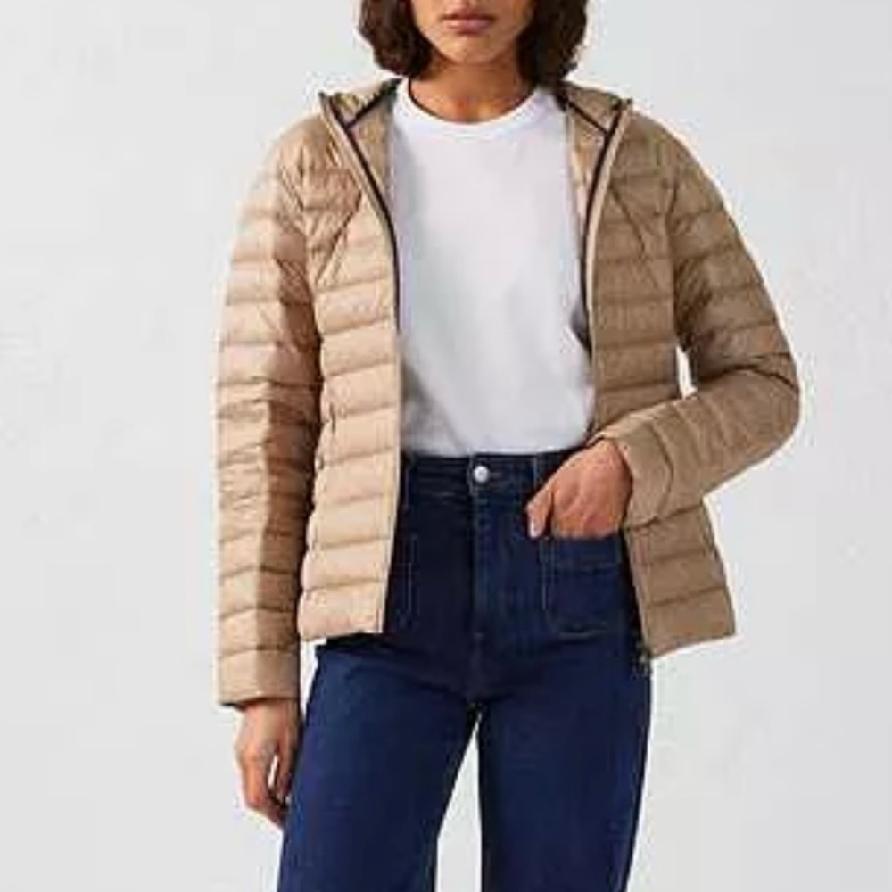 JOTT Lightweight hooded down jacket - Beige - NWT - US XL